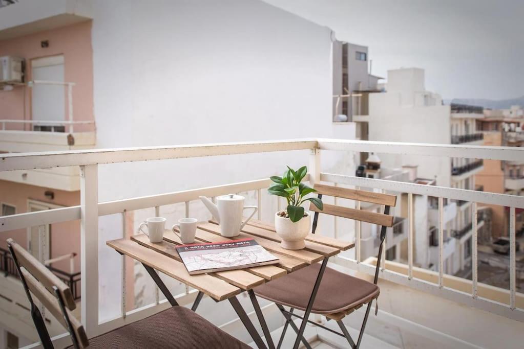 Mojo - Central Cozy Apartment Heraklion  Ngoại thất bức ảnh