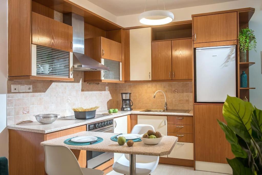 Mojo - Central Cozy Apartment Heraklion  Ngoại thất bức ảnh